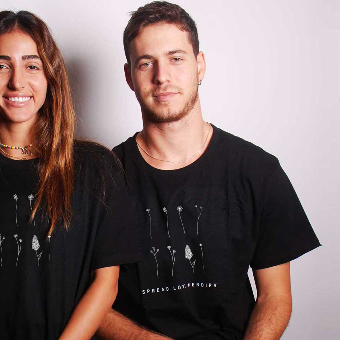 8 One Line Flowers Tee