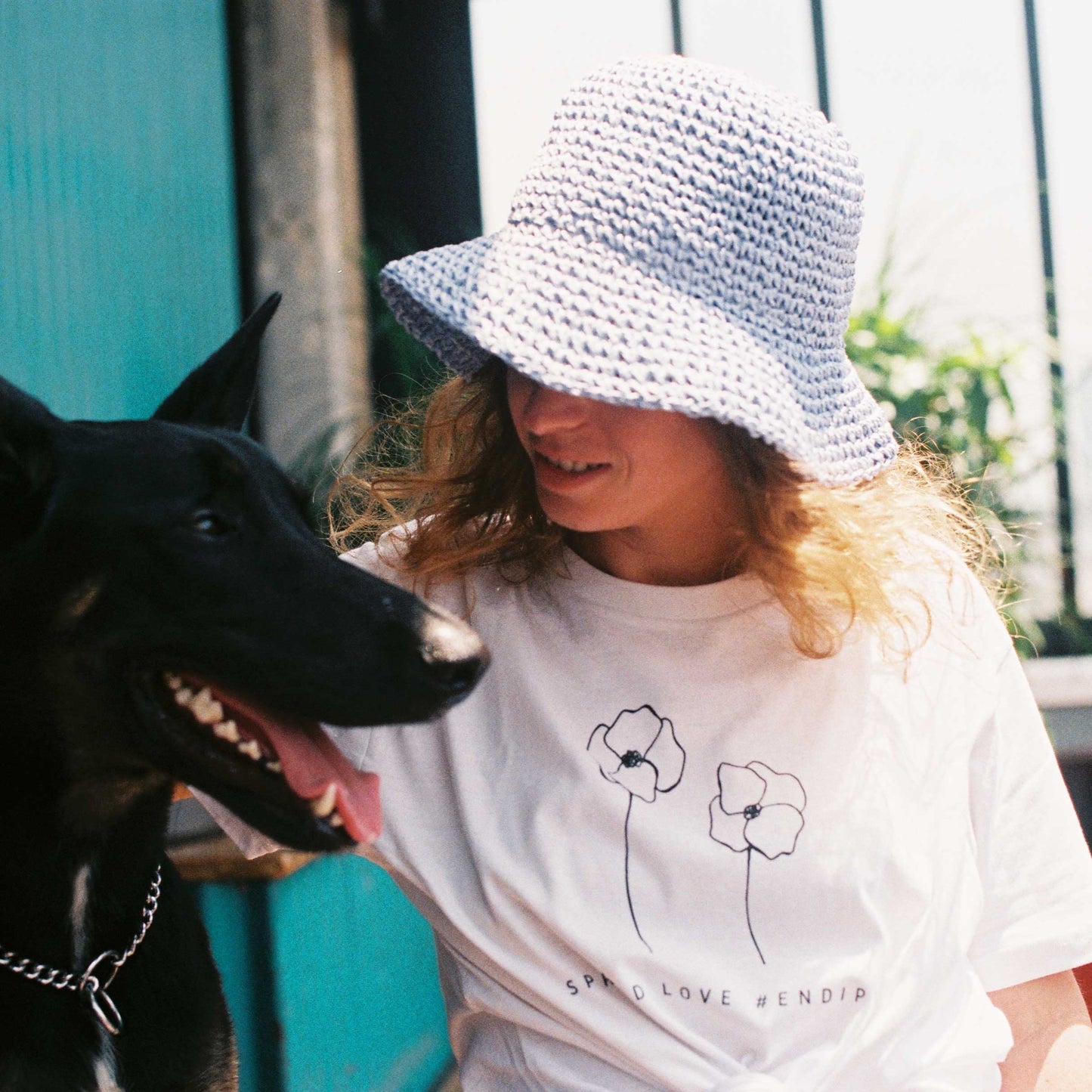 One Line Flower - Poppy Tee