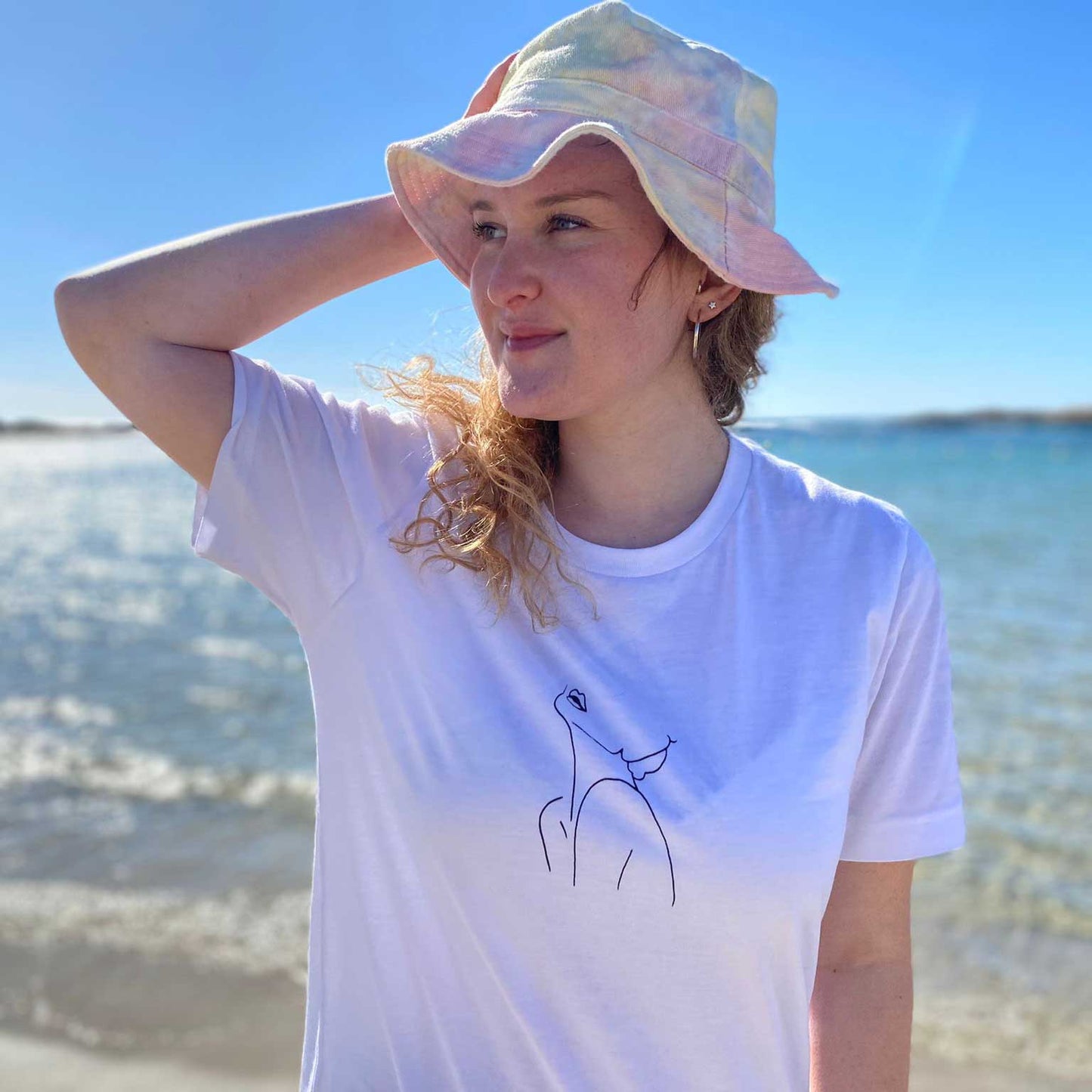 One Line - Amalia Tee