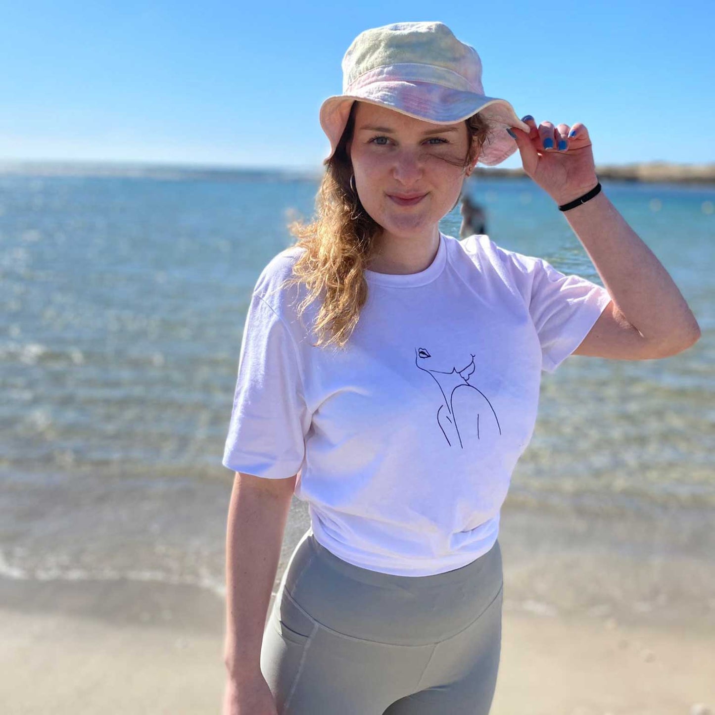 One Line - Amalia Tee