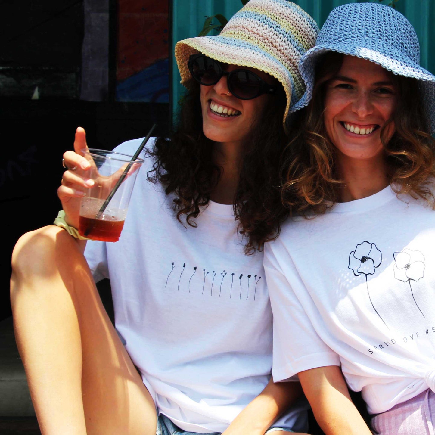 Row of One Line Flowers Tee