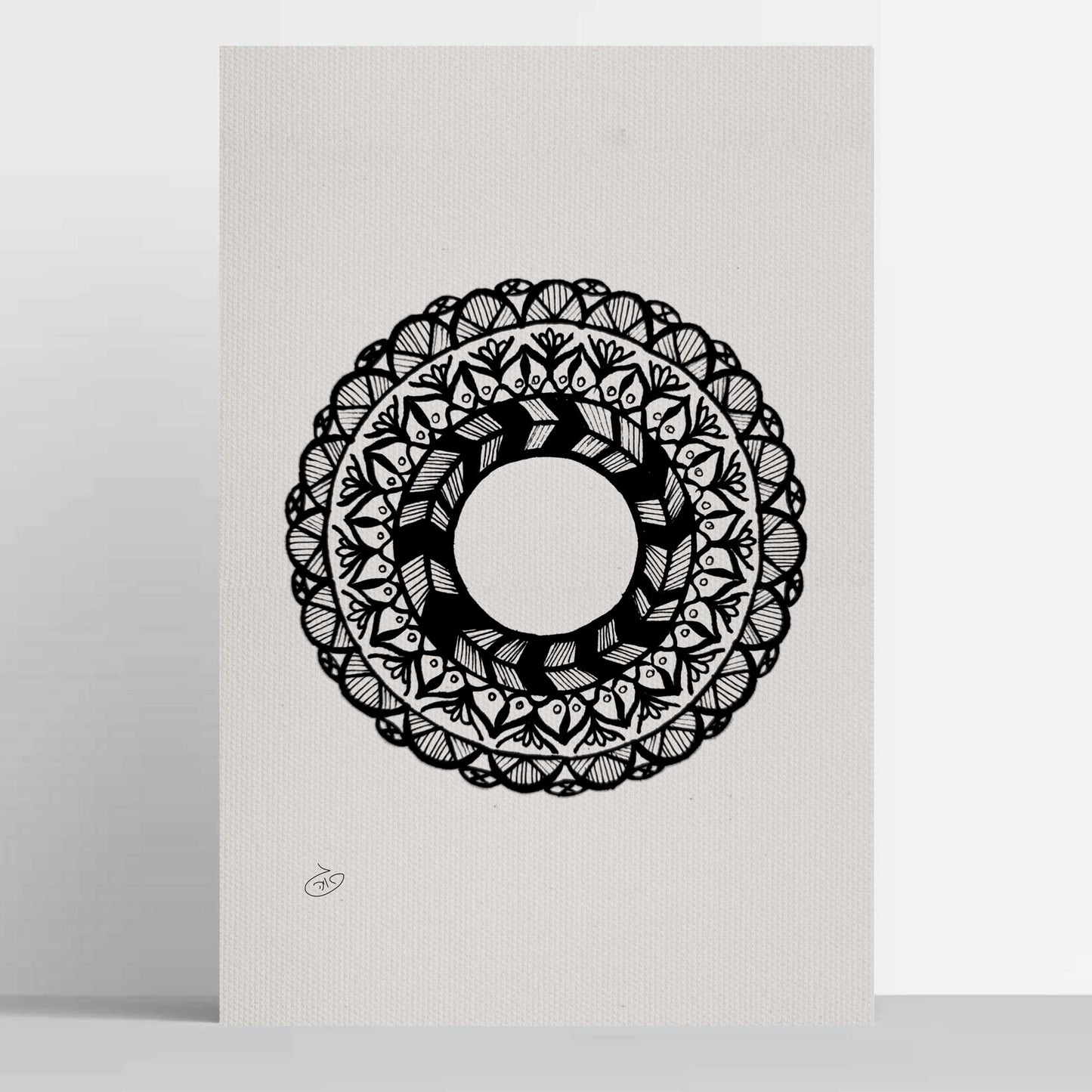 פוסטר Mandala - Panna Poster ציור מקורי של גאיה המקדם את המודעות לאלימות בין בני זוג בכלל וכלפי נשים בפרט