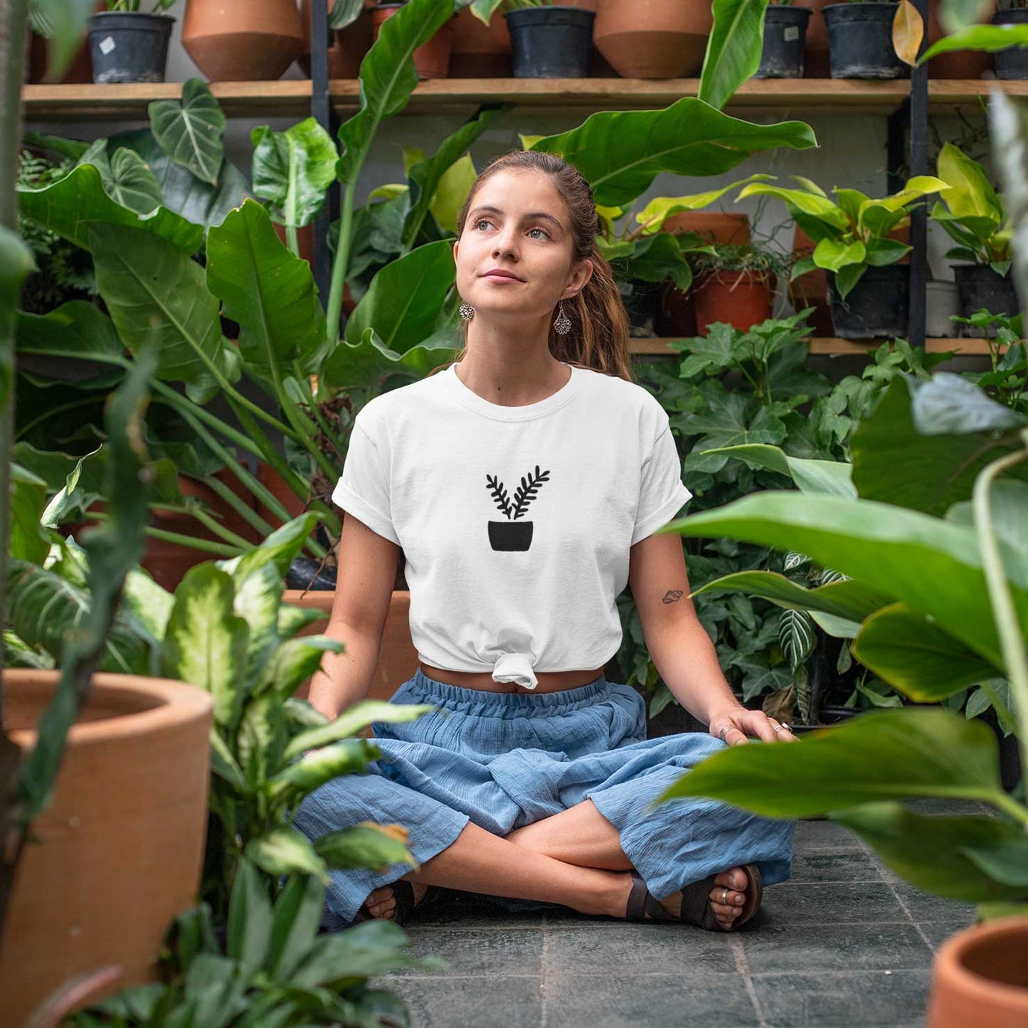 Gaya's Drawing Succulent Areca Tee | חולצה קצרה יוניסקס