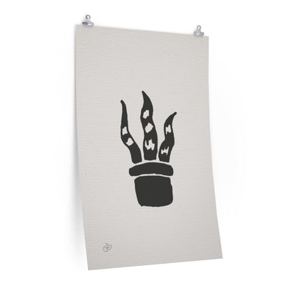 פוסטר Succulent Snake Poster ציור מקורי של גאיה המקדם את המודעות לאלימות בין בני זוג בכלל וכלפי נשים בפרט