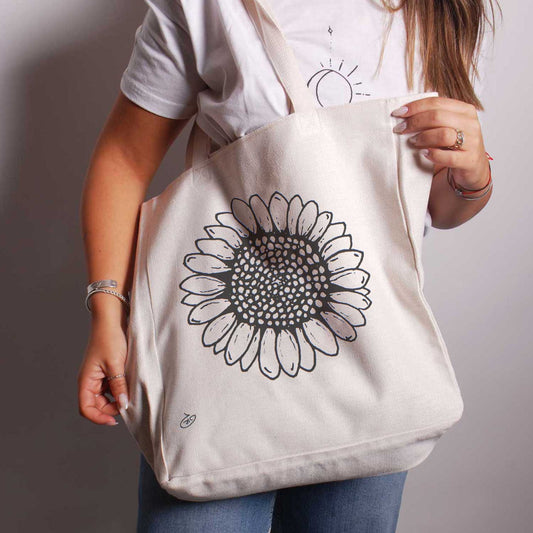 Flower - Hannah Tote Bag
